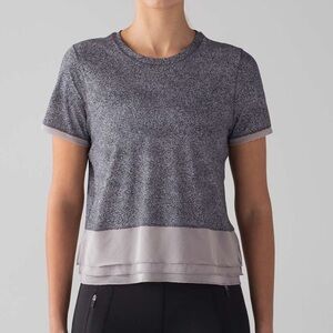 LULULEMON Sole Training Short Sleeve Top UV Protection Size 6